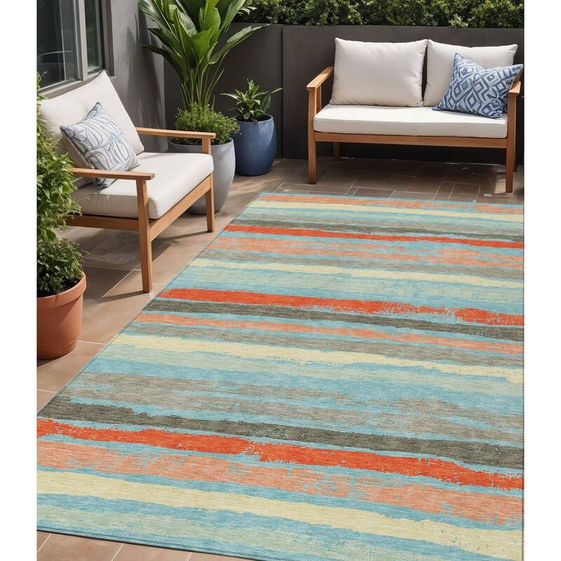 HomeRoots Striped Transitional Rectangle Outdoor Rug - 5' X 8'