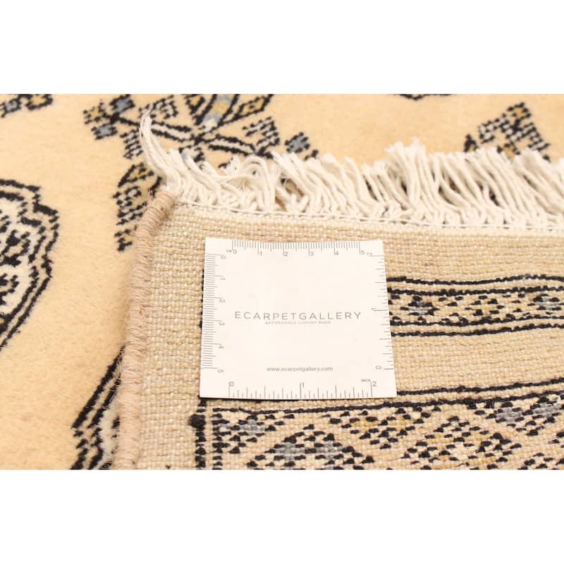 ECARPETGALLERY Hand-knotted Peshawar Bokhara Beige Wool Rug - 3'1 x 5'0