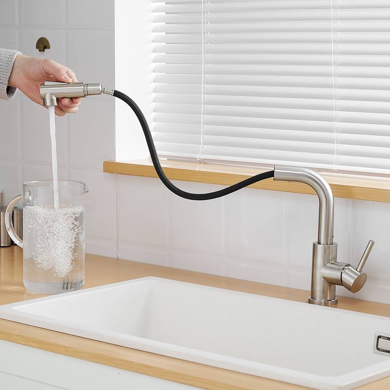 Modern 360° Swivel Bathroom Sink Faucet with Pull Out Sprayer, Suitable for Bar Sinks and Small Single Basin Sinks