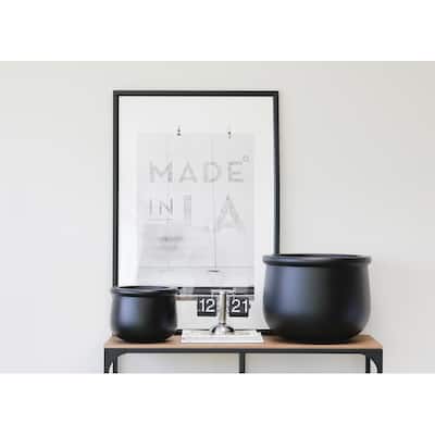 Indoor/Outdoor Large 1-piece Nordic Minimalist Fiberstone Lightweight Round Planter Pot - 16, 10 inch Matte Finish