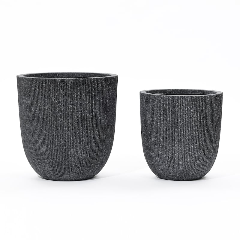 2-Piece Tapered Round Plastic Planters Set, Mediterranean Style