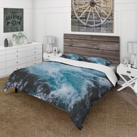 Designart 'Waterfall Waves In Iceland' Cabin & Lodge Duvet Cover Set