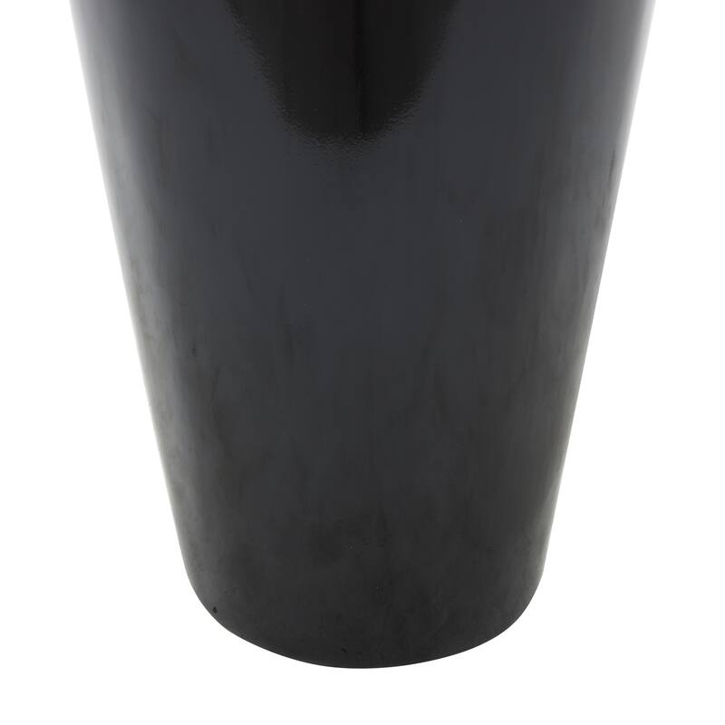 Black Fiberglass Minimalistic Floor Decorative Vase