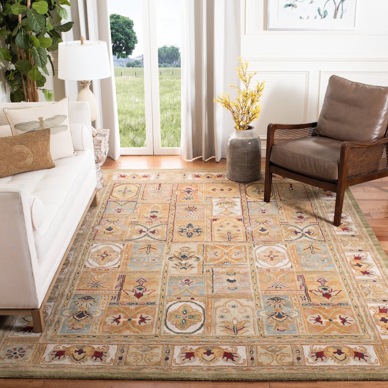 SAFAVIEH Handmade Classic Vittoria Traditional Oriental Wool Rug