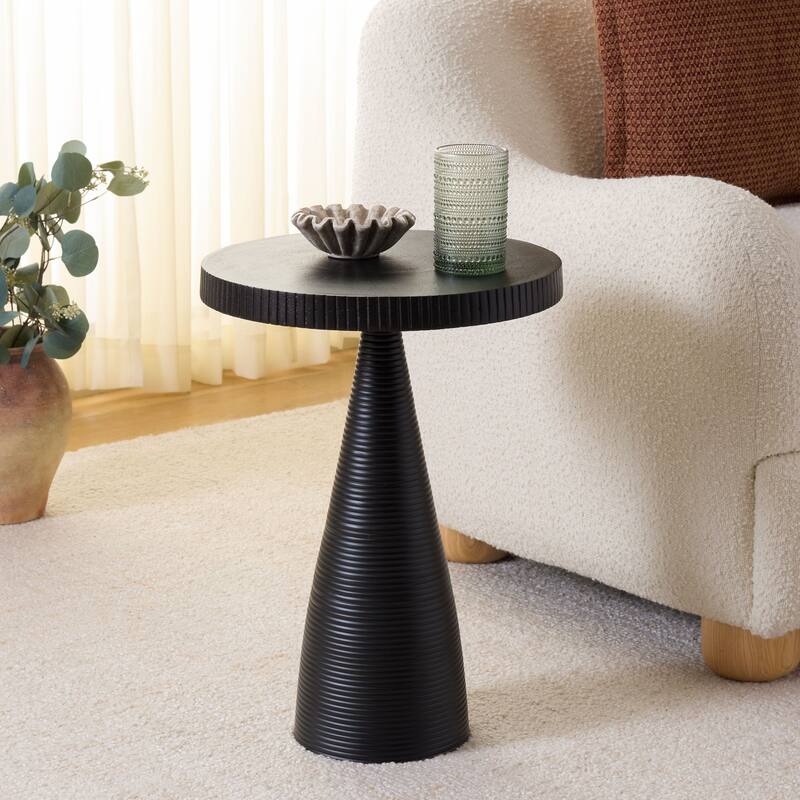 SAFAVIEH Mari Round Accent Table - 15 In. W x 15 In. D x 21 In. H - 15"W x 15"D x 21"H