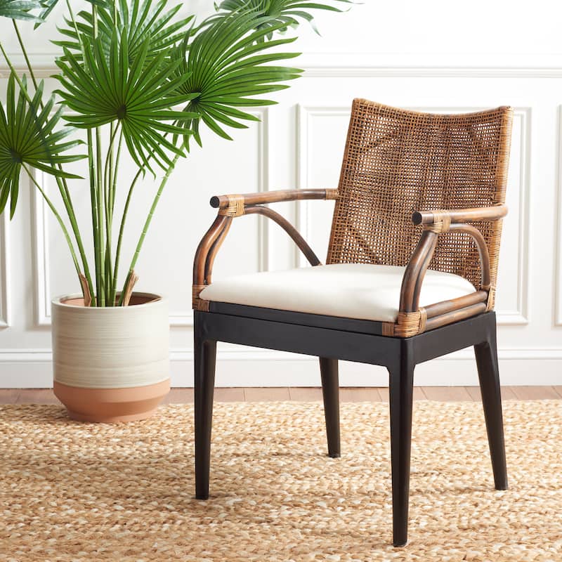 SAFAVIEH Vasatha Tropical Coastal Cushion Arm Chair - 21.5" W x 23.5" L x 32.3" H - 22"Wx24"Dx32"H