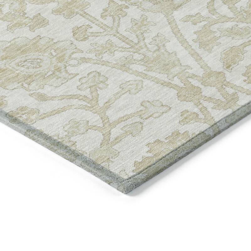 HomeRoots Floral Traditional Rectangle Outdoor Rug