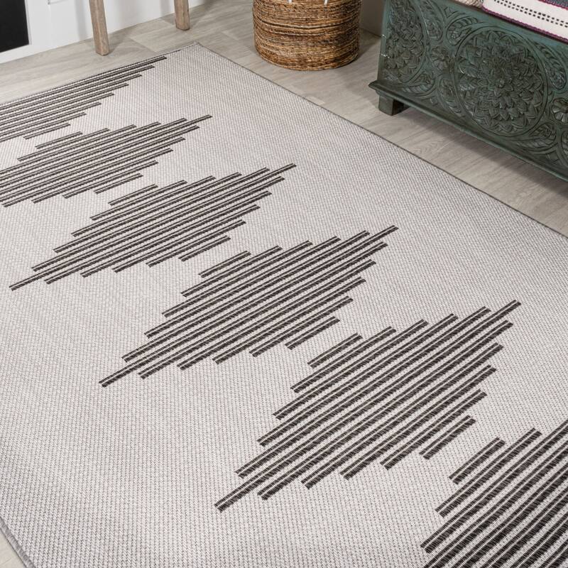 JONATHAN Y Castara Diamond Stripe Indoor/Outdoor Area Rug