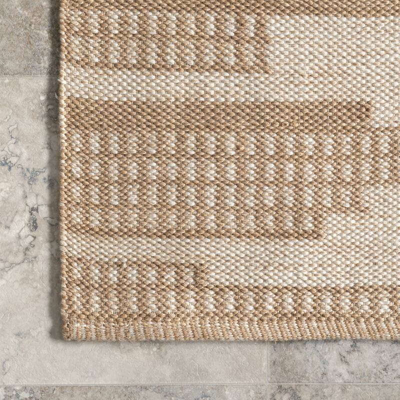 Nuloom Maddy Abstract Lined Indoor/Outdoor Area Rug
