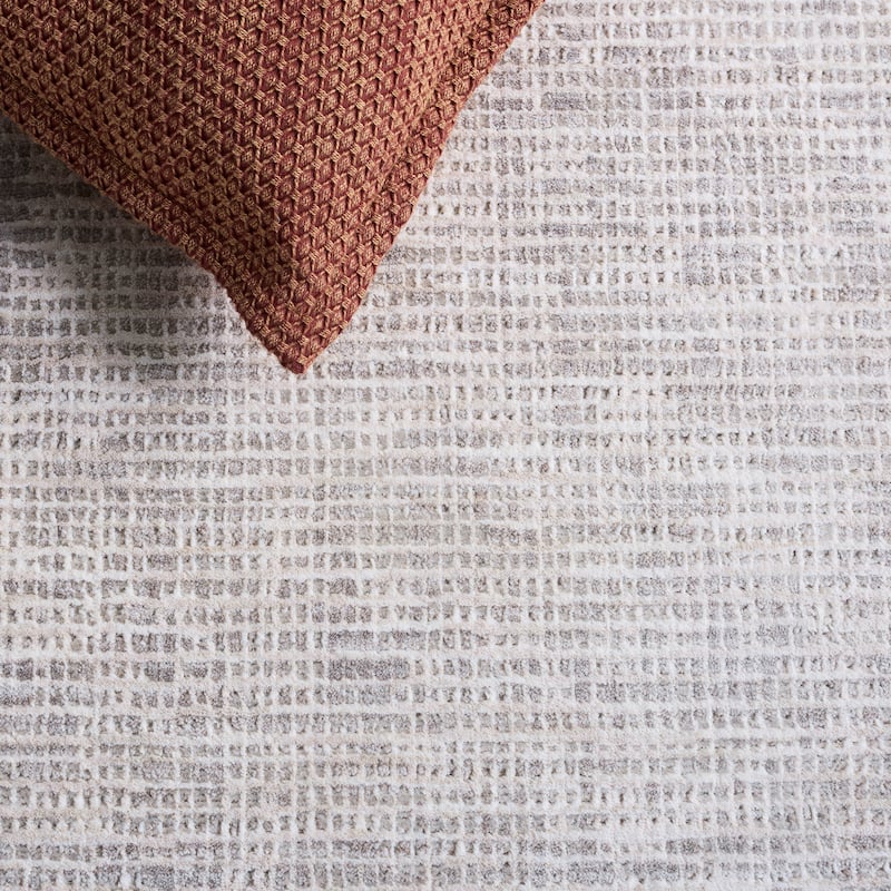 SAFAVIEH Garnet Nadirah Modern Contemporary Rug