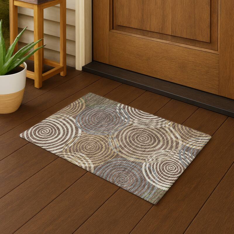 Machine Washable Indoor/ Outdoor Contemporary Swirls Chantille Rug - Chocolate - 1'8" x 2'6"