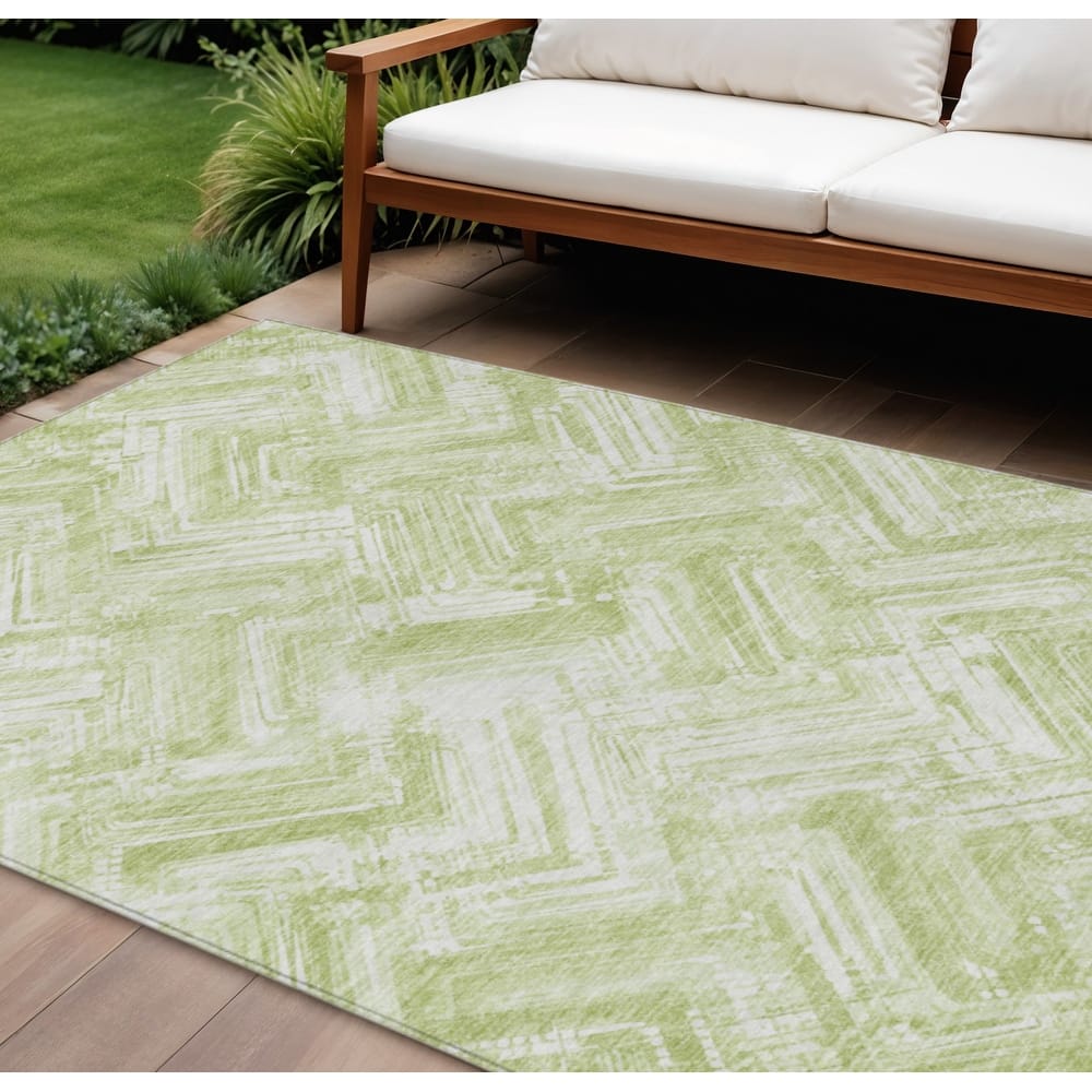 HomeRoots Geometric Transitional Rectangle Outdoor Rug