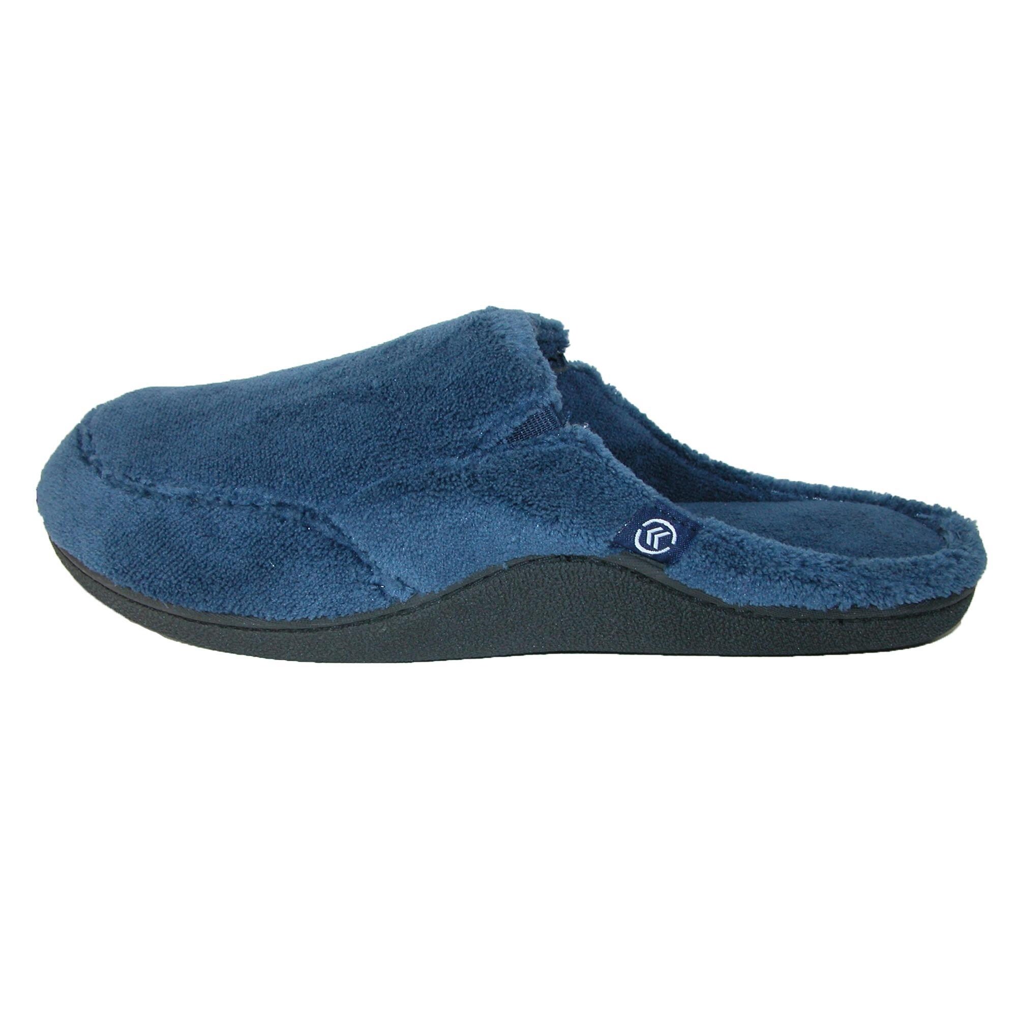 isotoner men's microterry clog slippers