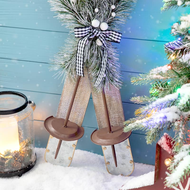 Glitzhome 35"H Christmas Wooden/Galvanized Ski Porch Decor