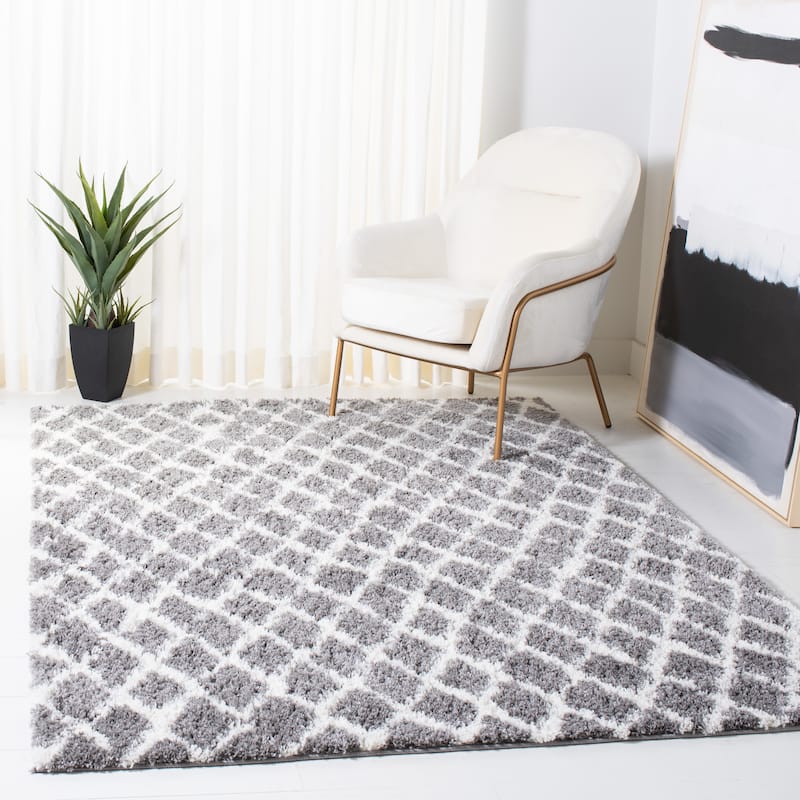 SAFAVIEH Berber Shag Zilli Rug - 6' x 9' - Light Grey/Cream