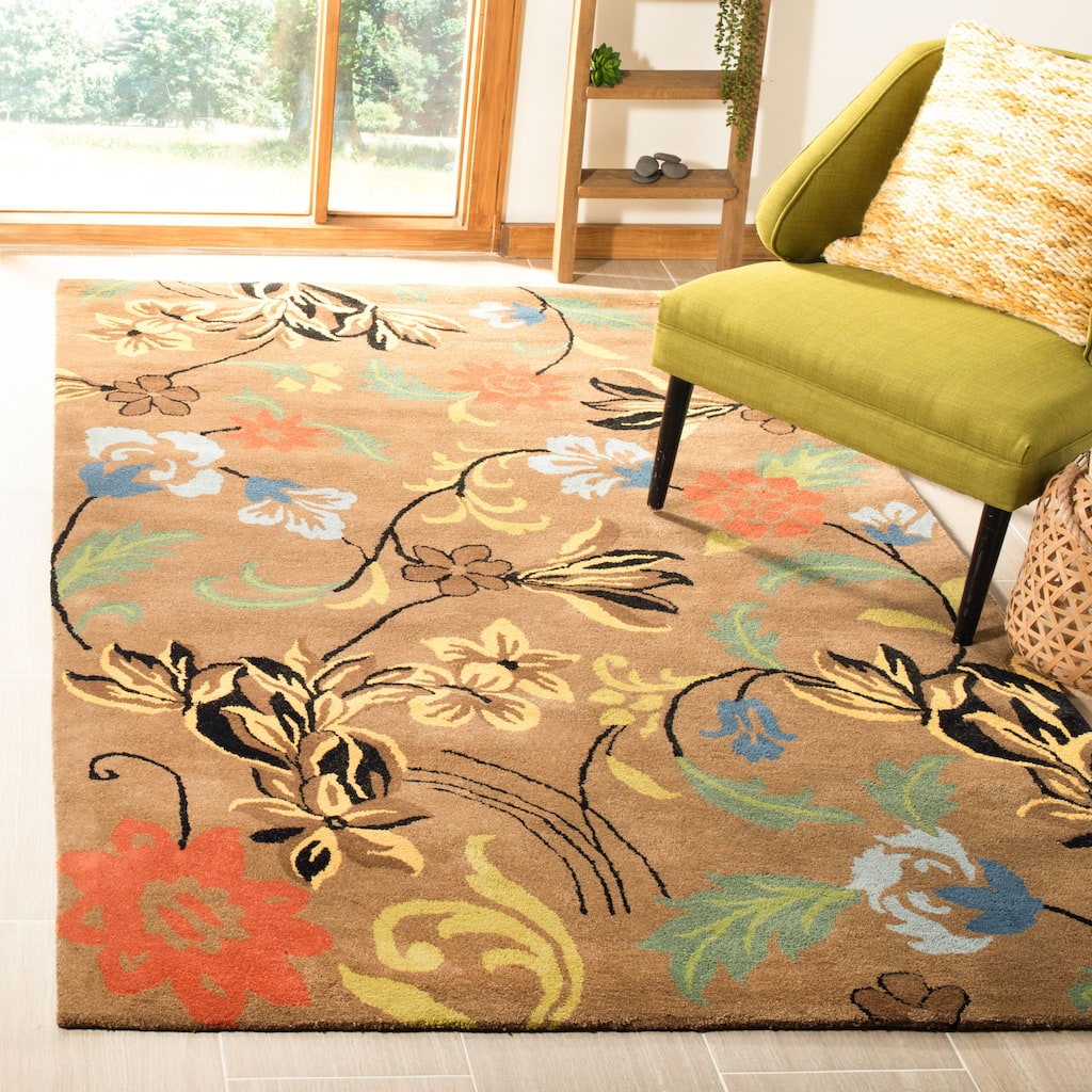 SAFAVIEH Handmade Soho Echo Floral N.Z. Wool Rug