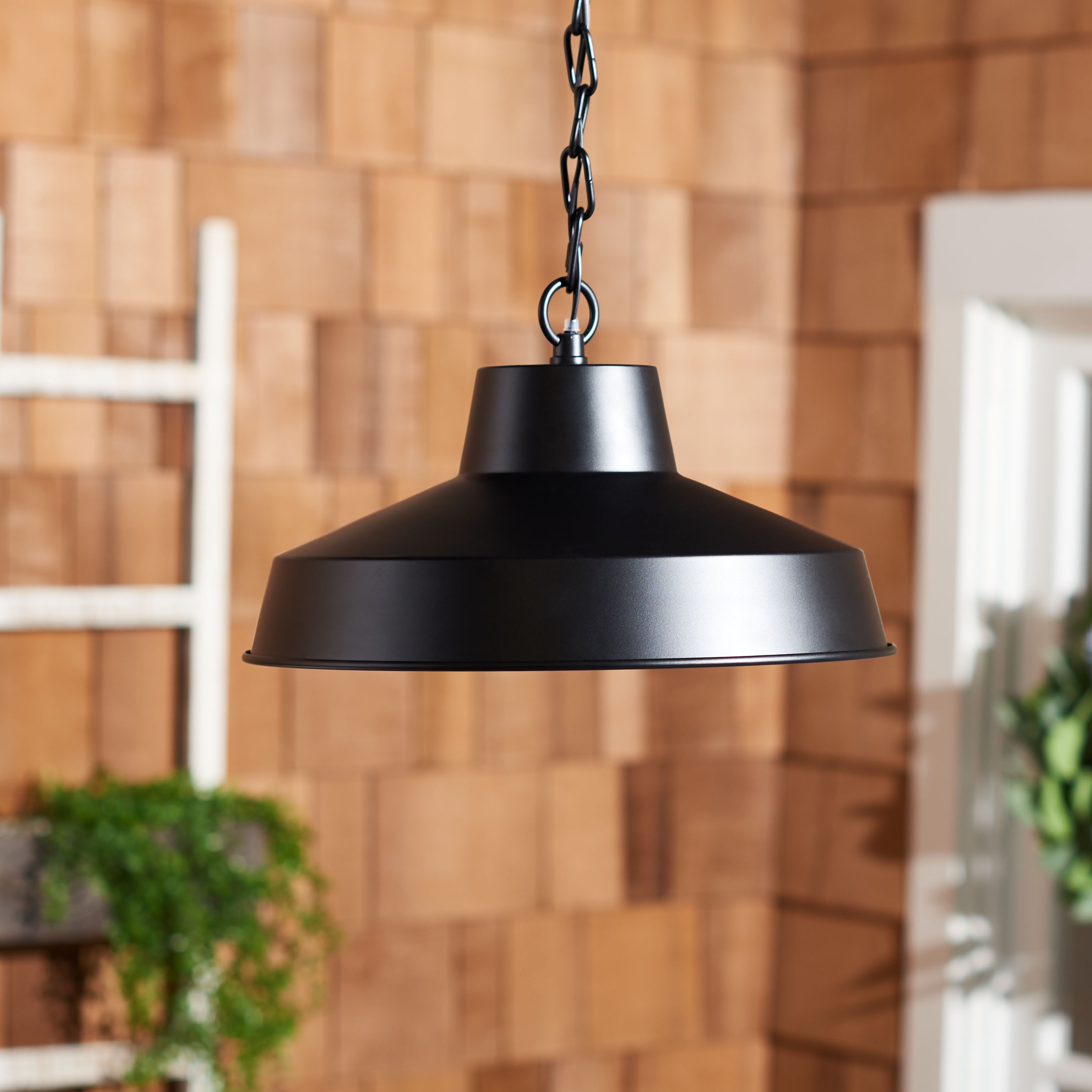 SAFAVIEH Outdoor Quarry 12.99-Inch Steel Pendant Light, Black - 13" W x 13" D x 54" H