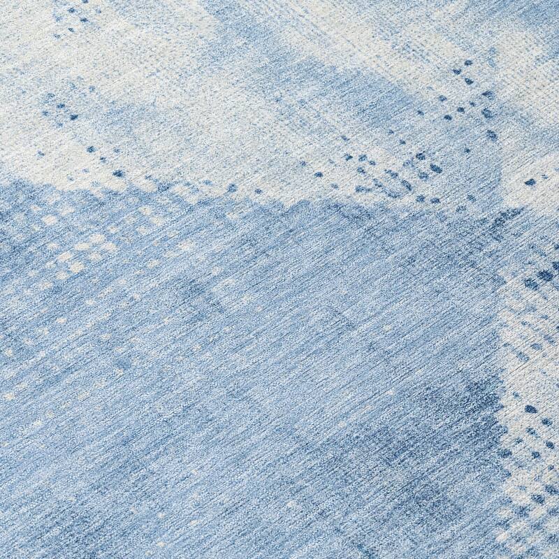 Machine Washable Indoor/ Outdoor Diamond Ombre Chantille Rug
