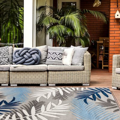 Evora Palm Frond Indoor/Outdoor Area Rug