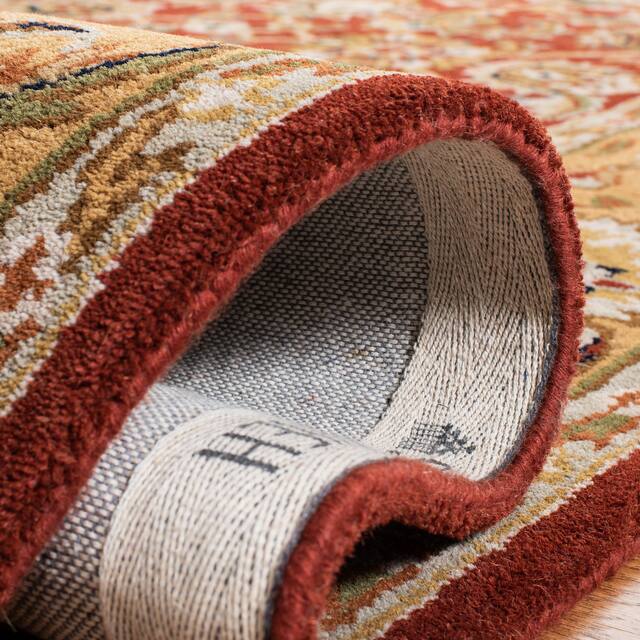 SAFAVIEH Handmade Classic Clotilda Traditional Oriental Wool Rug
