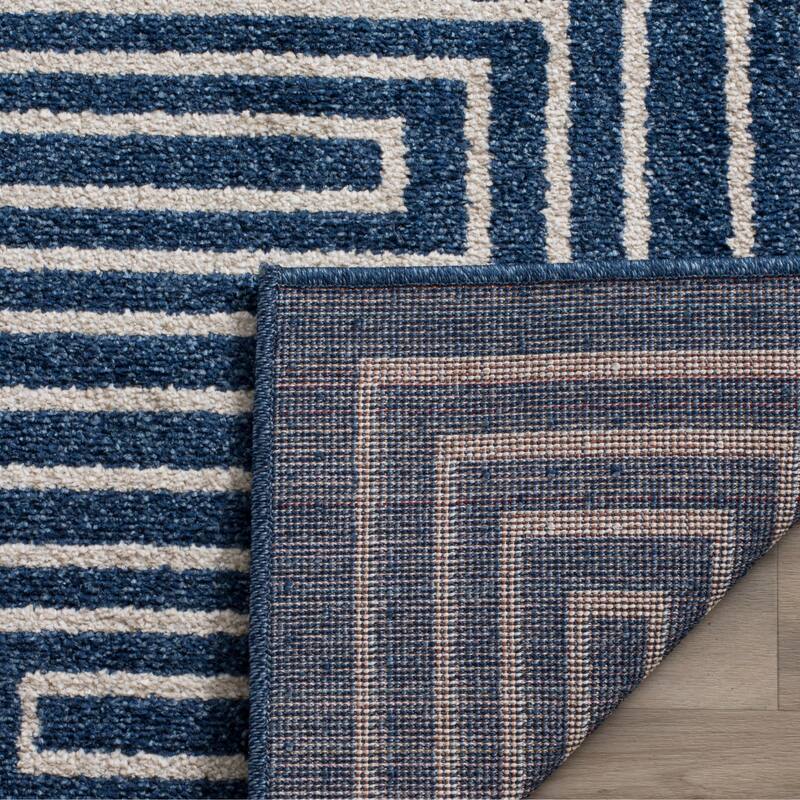 SAFAVIEH Amherst Morag Modern Rug