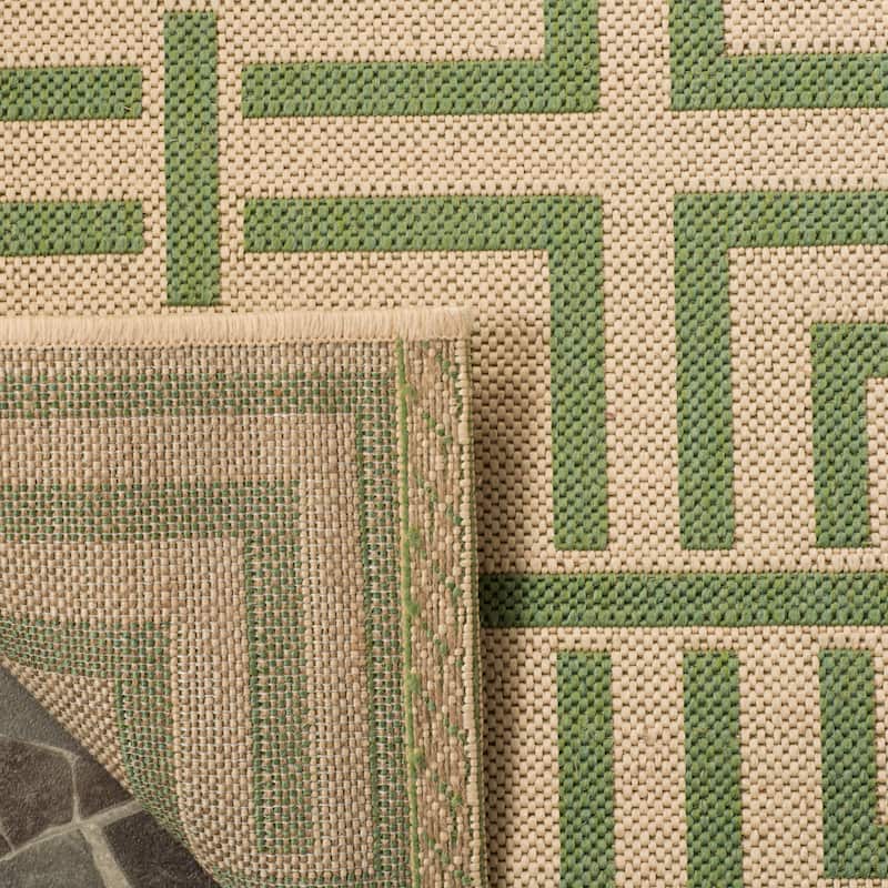 SAFAVIEH Linden Darla Indoor/ Outdoor Waterproof Patio Backyard Rug