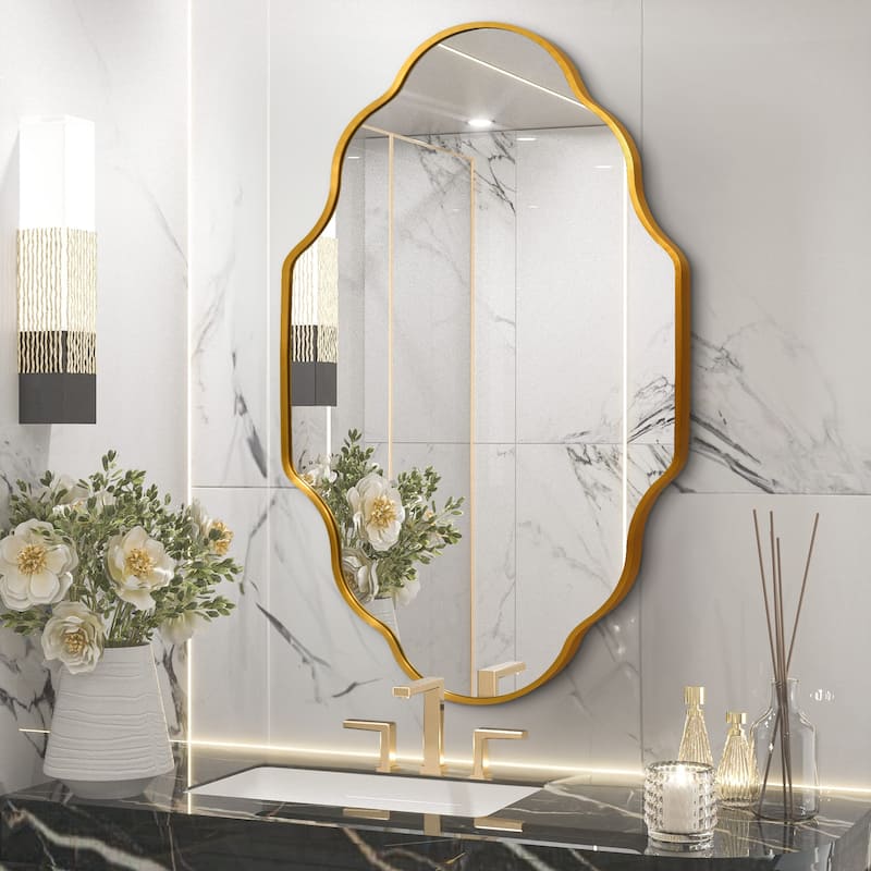 Scalloped Aluminum Alloy Framed Irregular Wall Mirror - Gold - 24x36