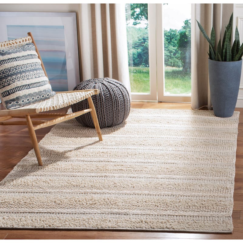 SAFAVIEH Handmade Natura Ingiridur Stripe Cotton Rug - 5' x 8' - Ivory