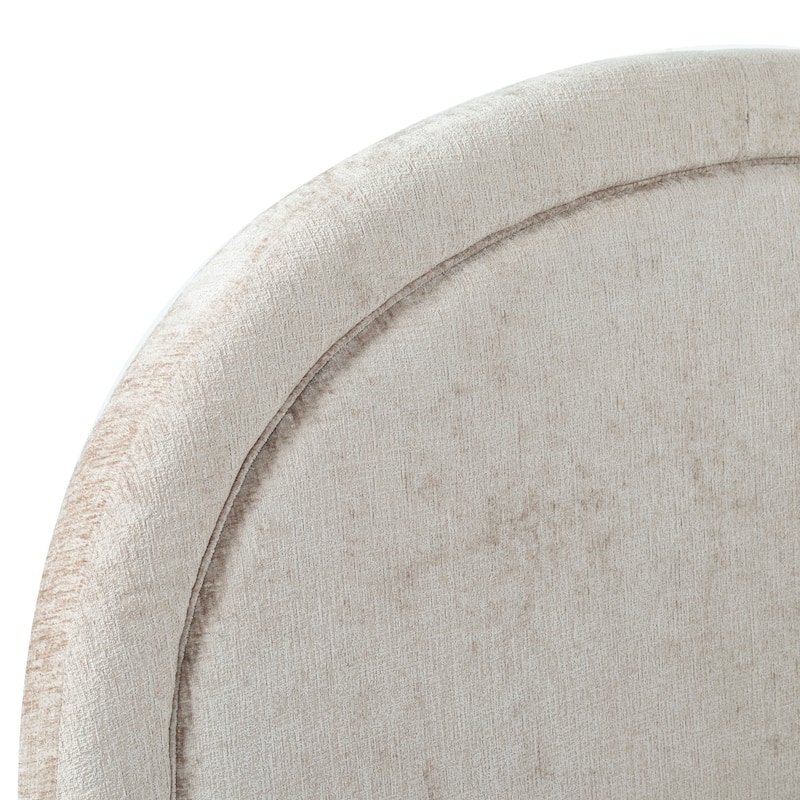 SAFAVIEH Couture Kaylilly Chenille Bed.