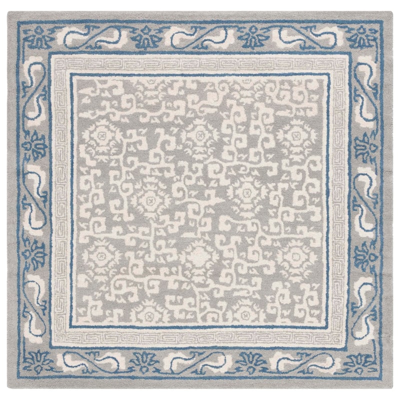 SAFAVIEH Handmade Antiquity Lauresha Wool Rug