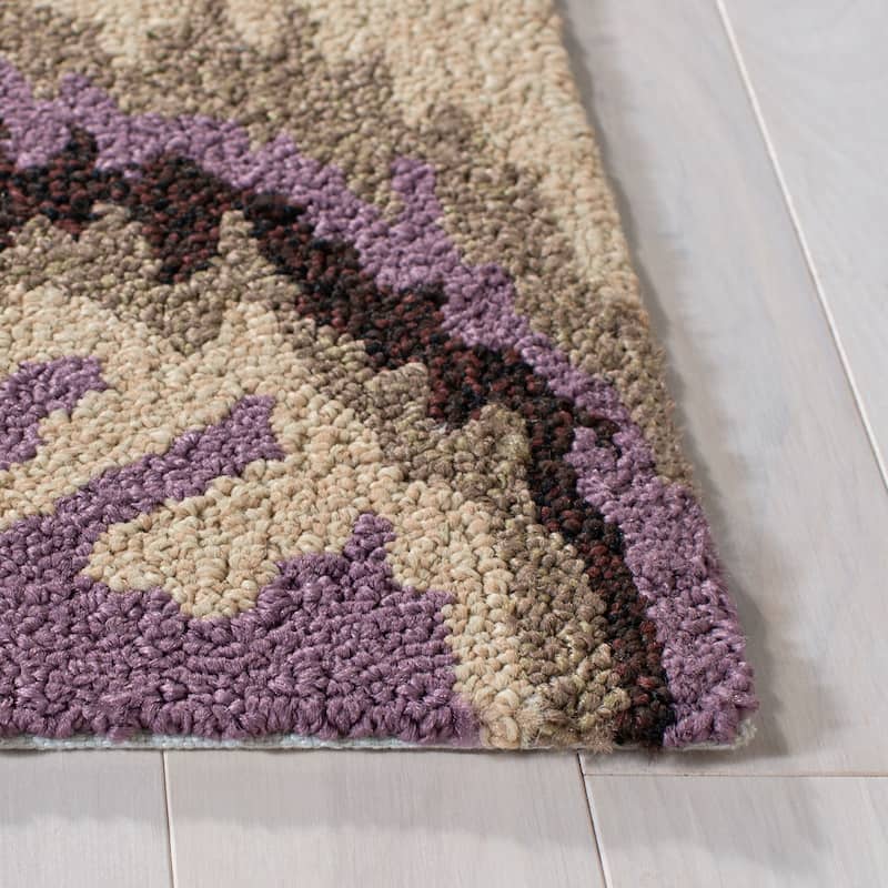 SAFAVIEH Handmade Four Seasons Nevyana Floral Rug
