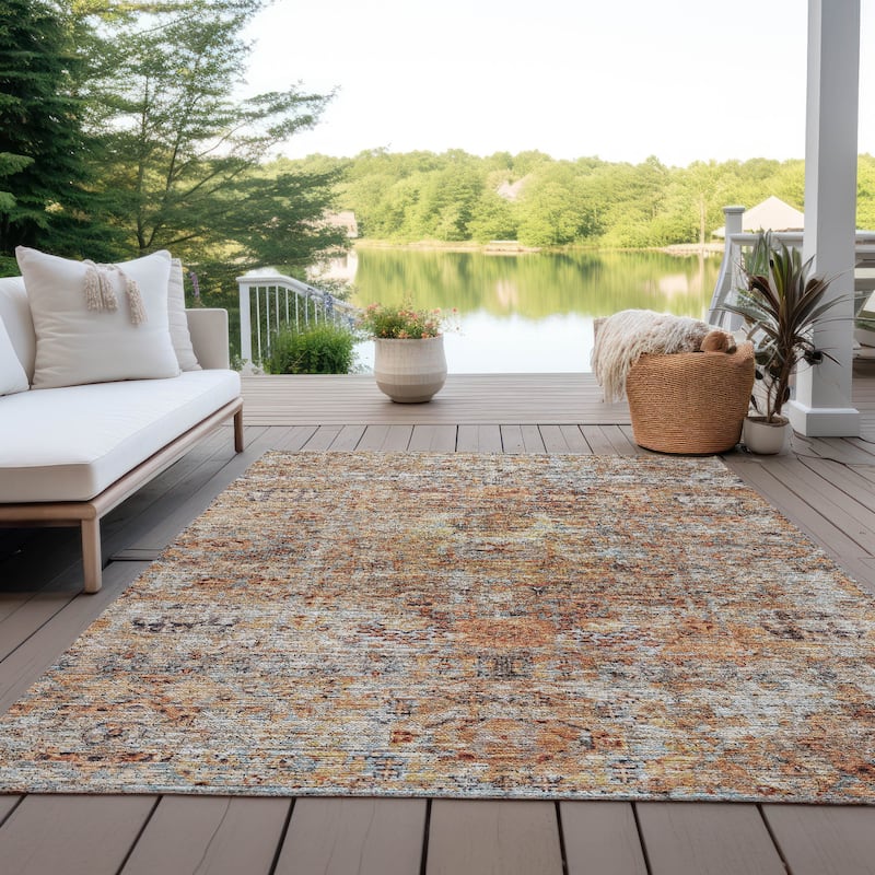 Machine Washable Indoor/ Outdoor Vintage Traditional Chantille Rug