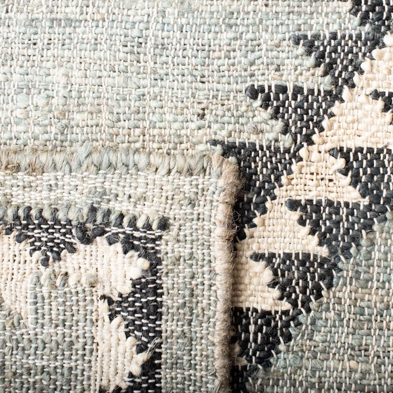 SAFAVIEH Flatweave Kilim Anneclaar Jute Rug