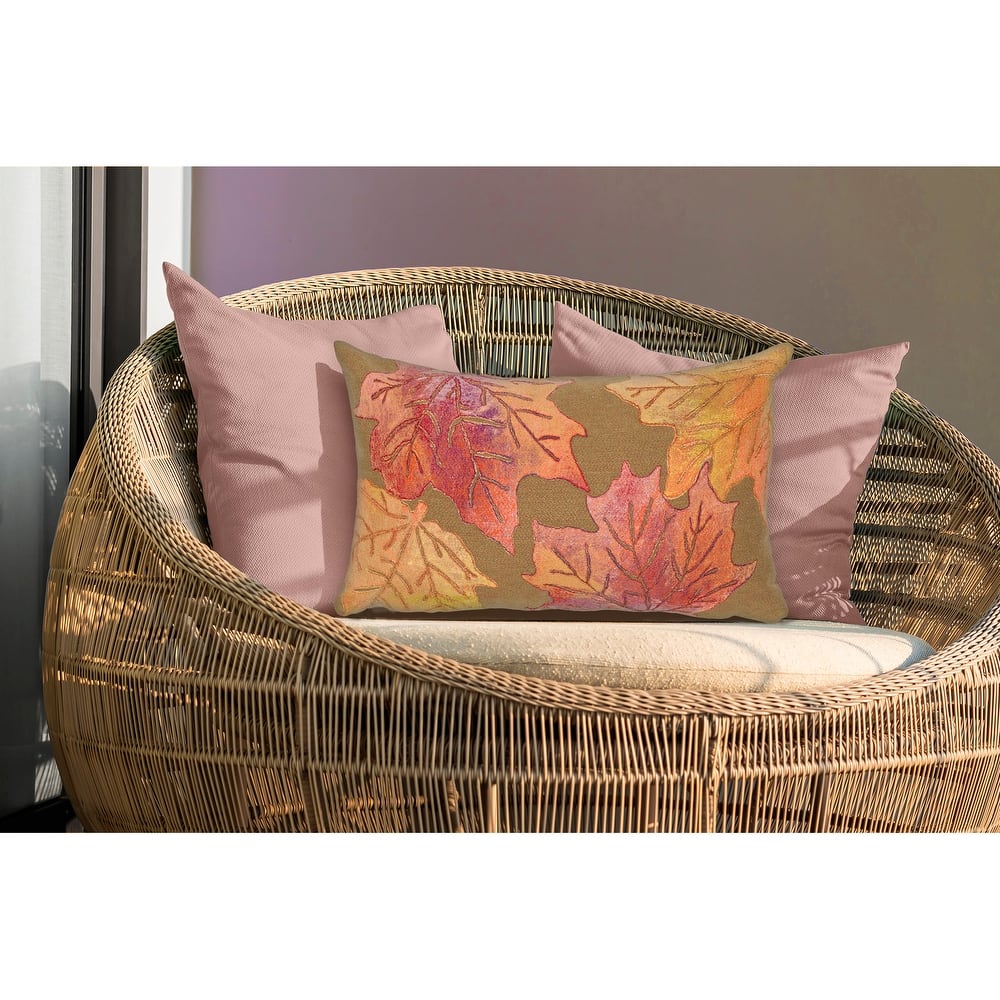 Liora Manne Visions IV Leaf Toss Indoor/Outdoor Pillow