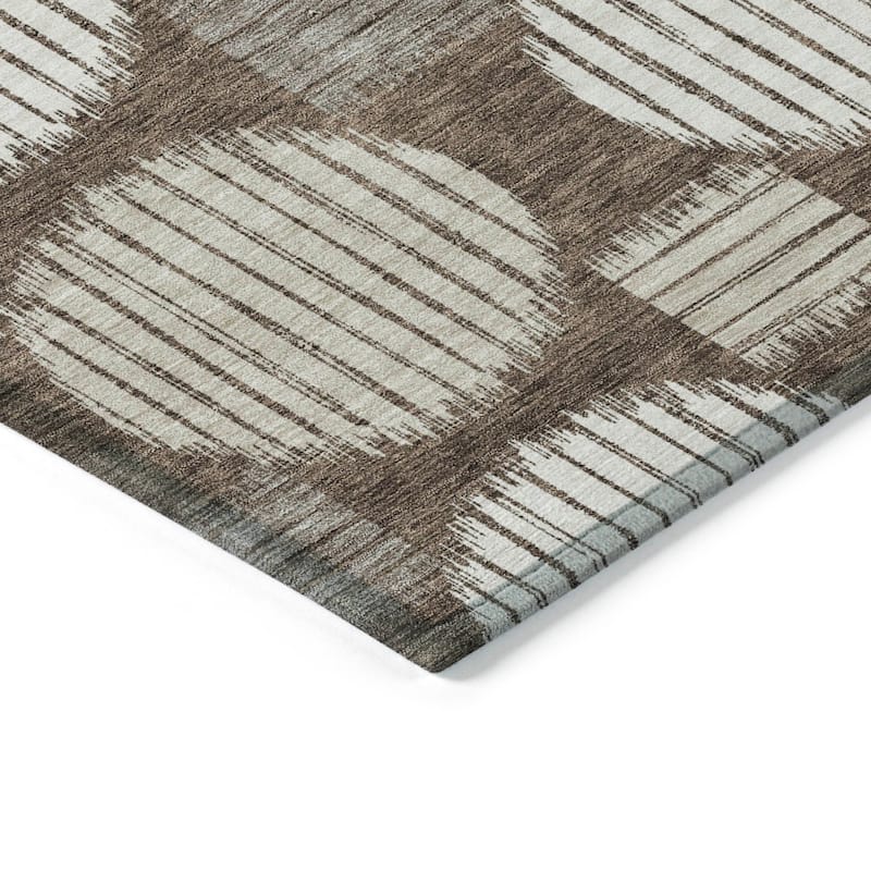 Machine Washable Indoor/ Outdoor Chantille Contemporary Dotty Rug