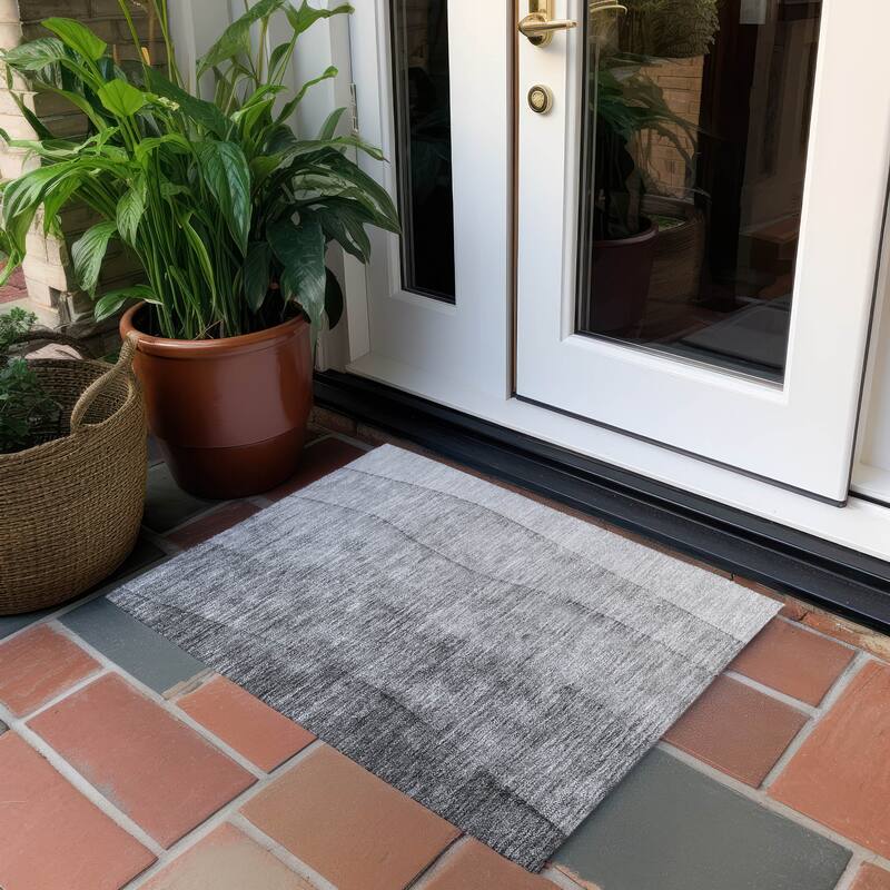 Machine Washable Indoor/ Outdoor Chantille Modern Horizon Rug - Gray - 1'8" x 2'6"