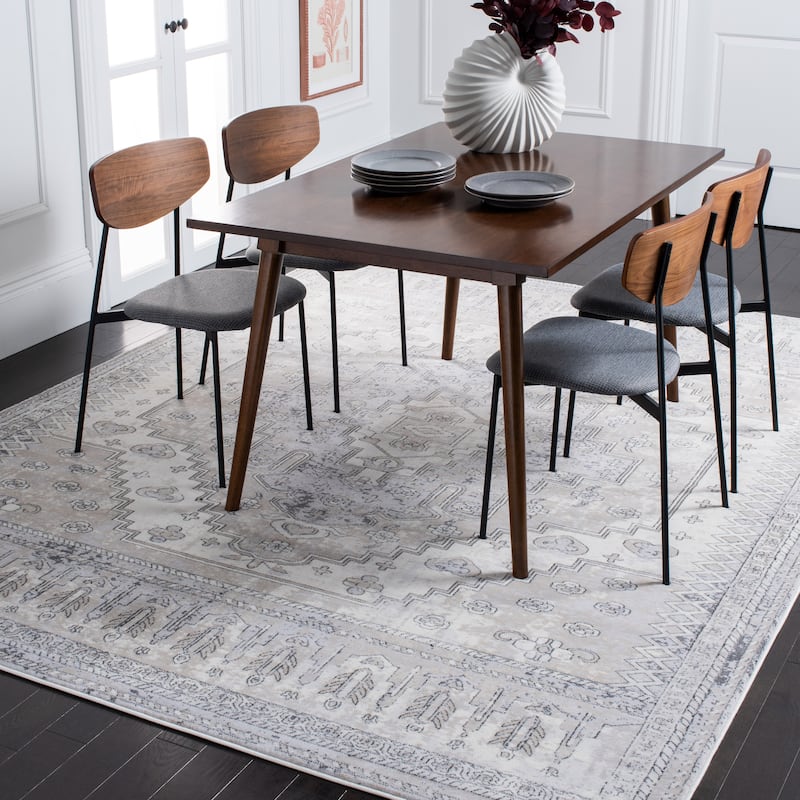 SAFAVIEH Carnegie Neomi Medallion Rug - 8' x 10' - Ivory/Grey