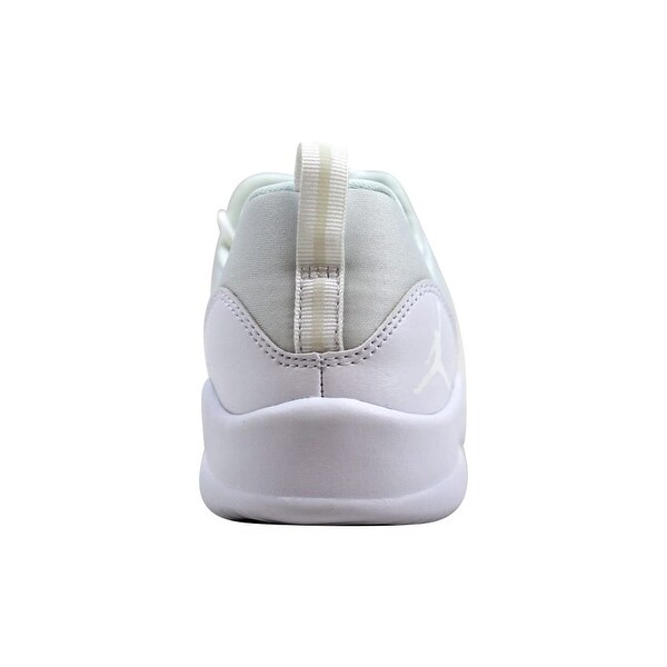 jordan deca fly gg