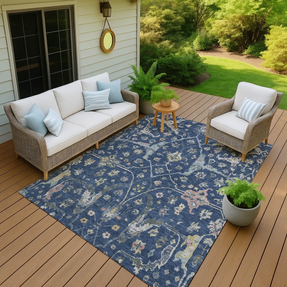 Machine Washable Indoor/ Outdoor Traditional Classic Chantille Rug