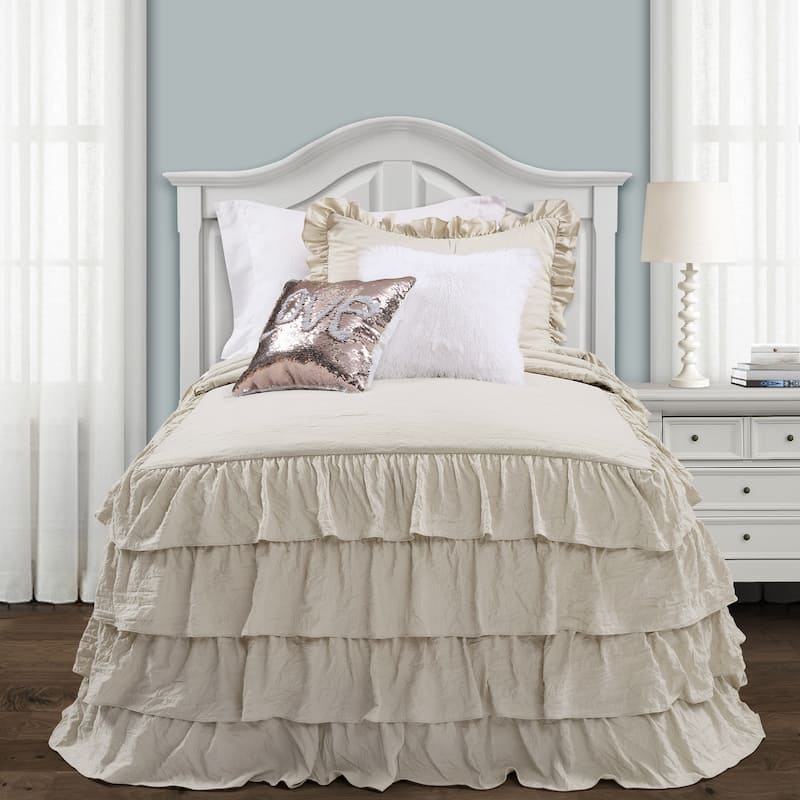 The Gray Barn Molly Mae Ruffle Skirt Bedspread Set