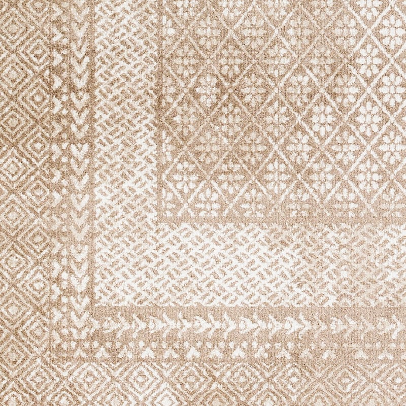 Livabliss Wolbach Machine Washable Traditional Border Area Rug