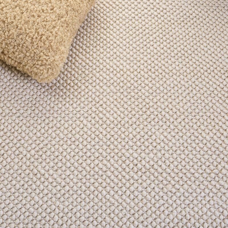 SAFAVIEH Handmade Natura Eibhleann Raised Textured Wool Blend Rug