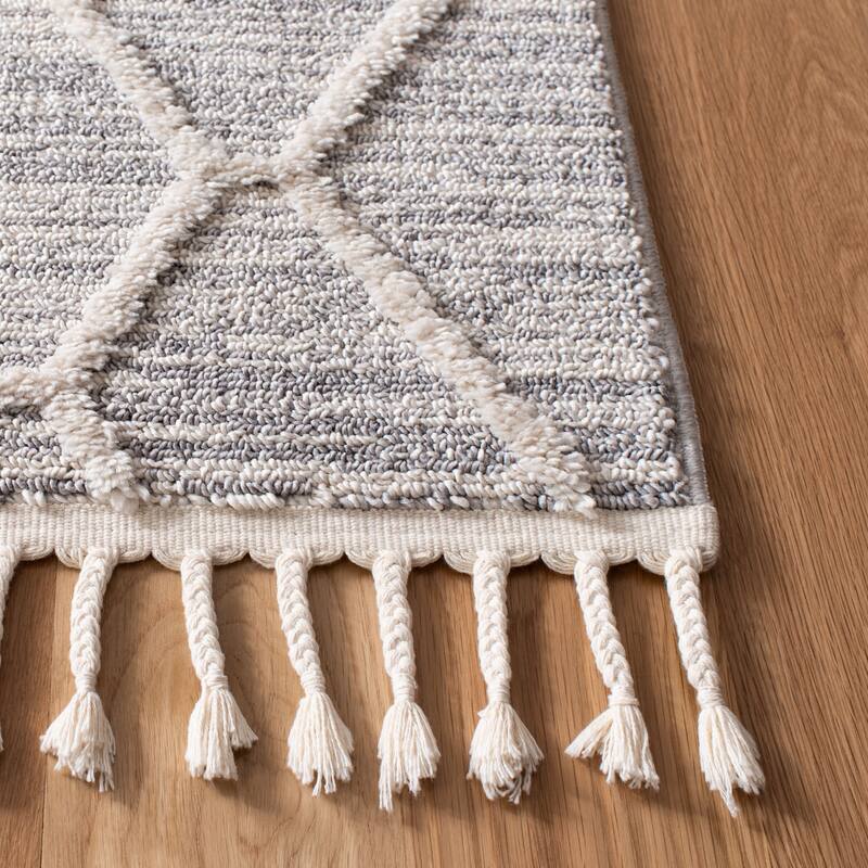 SAFAVIEH Marrakech Moroccan Roselyn Boho Braided Tassel Area Rug