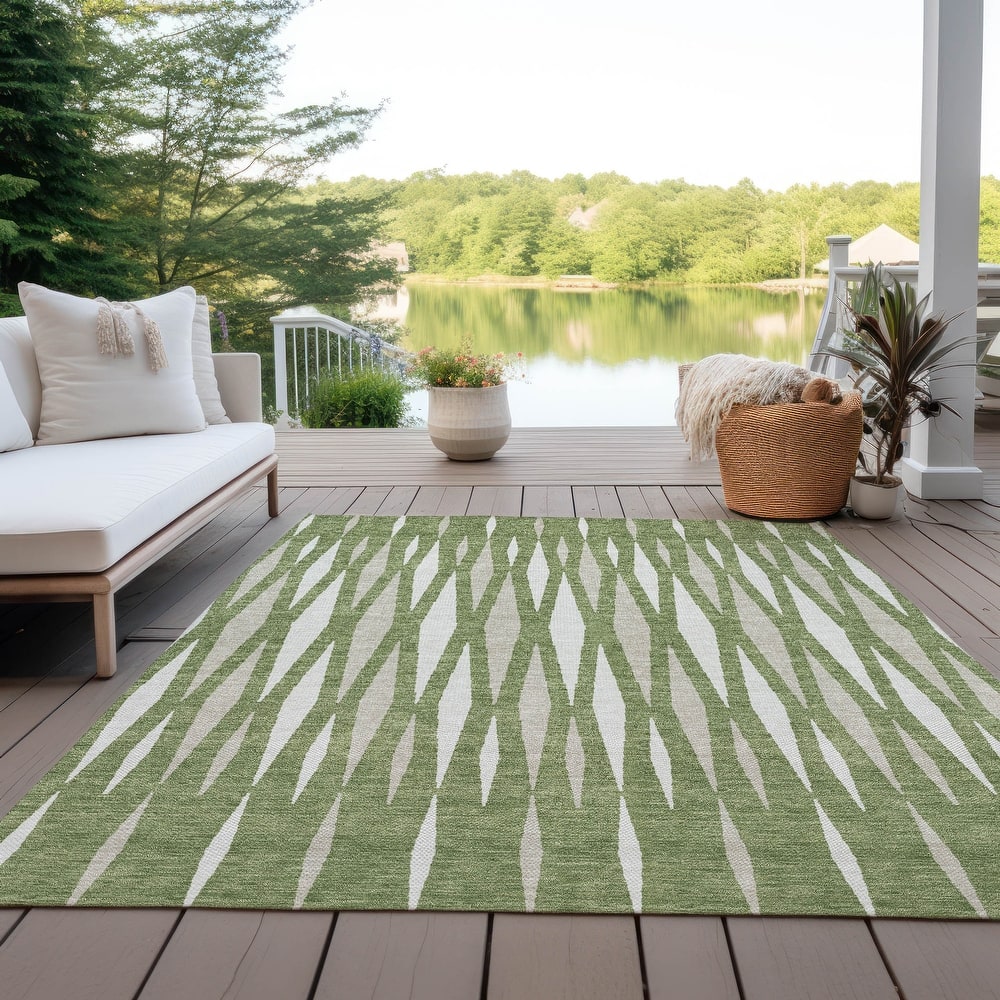 Machine Washable Indoor/ Outdoor Chantille Mosaic Contemporary Rug