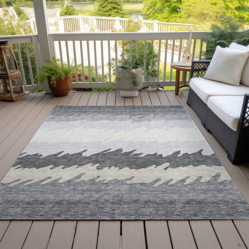 Machine Washable Indoor/ Outdoor Chantille Abstract Ombre Rug - Gray - 3' x 5'