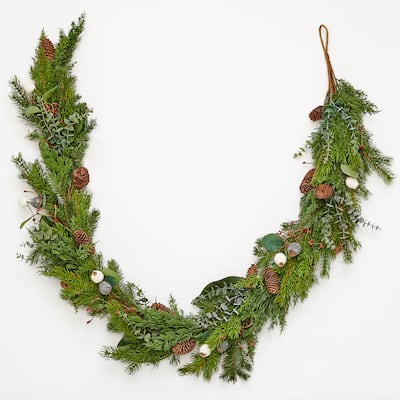 69" Christmas Artificial Evergreen Pine Cypress Pinecones & Fig Garland - Green - 69