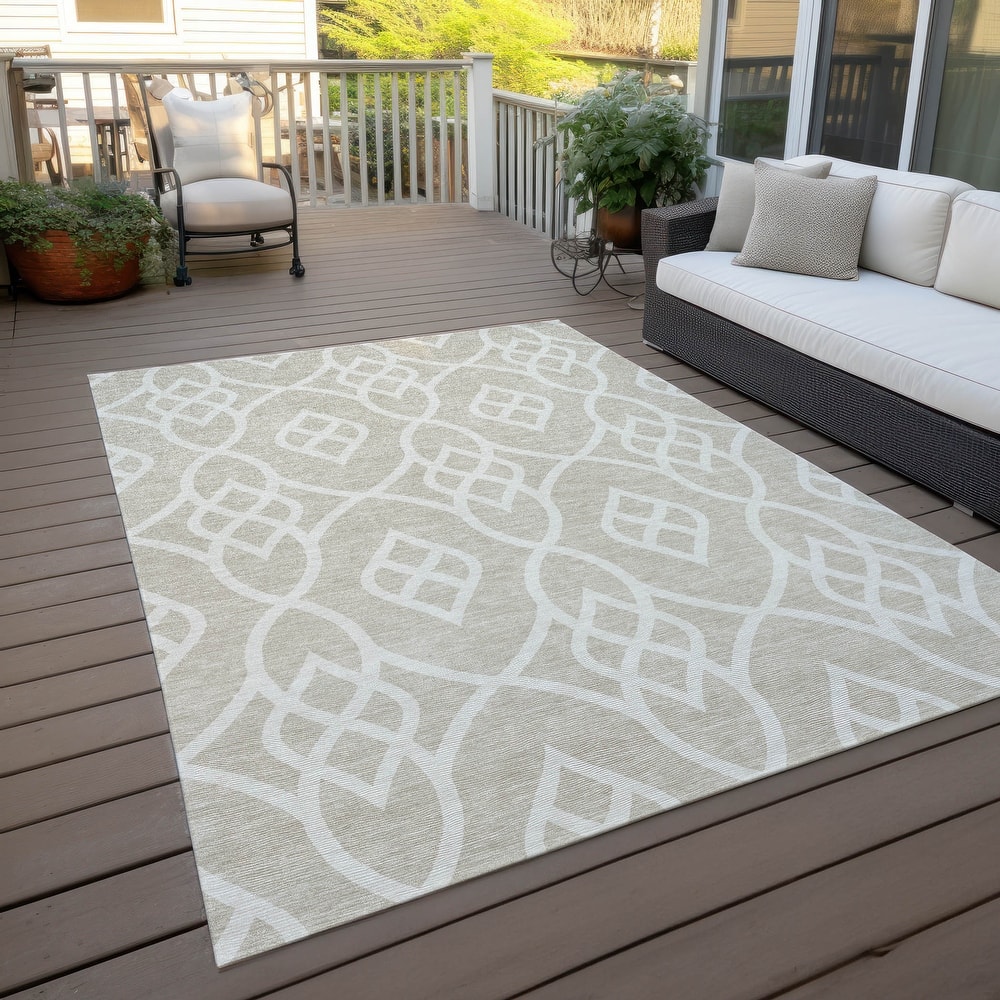 Machine Washable Indoor/ Outdoor Chantille Modern Trellis Rug