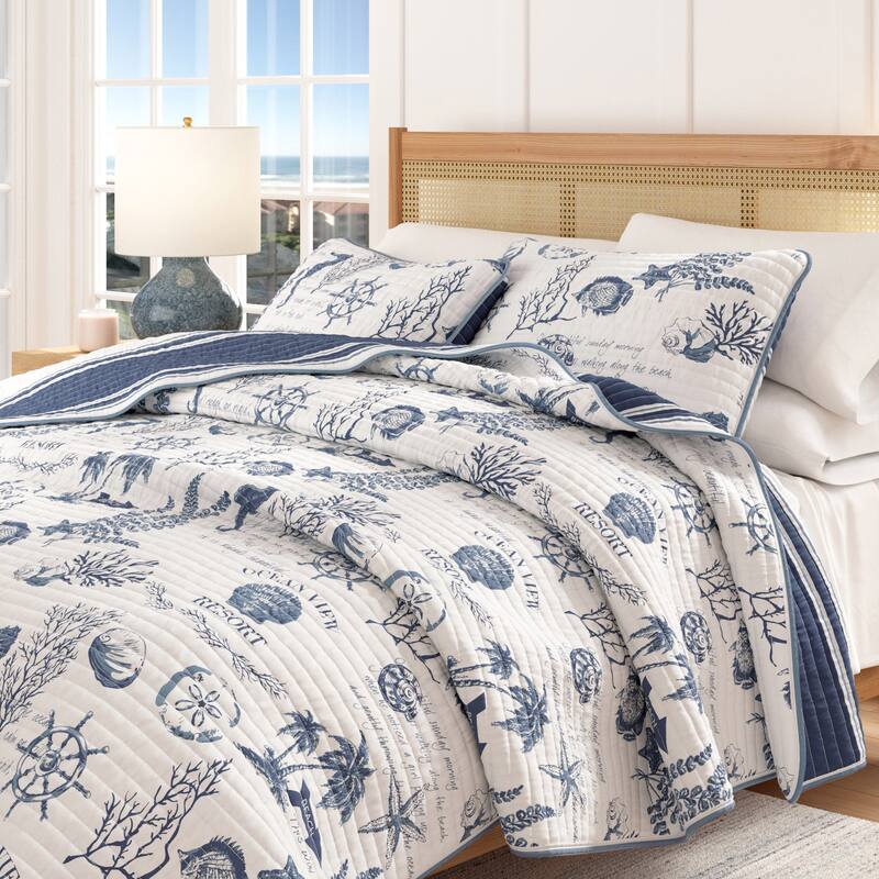 Linery & Co. Cotton Stitched Reversible Coastal 3 Piece Quilt and Sham Set