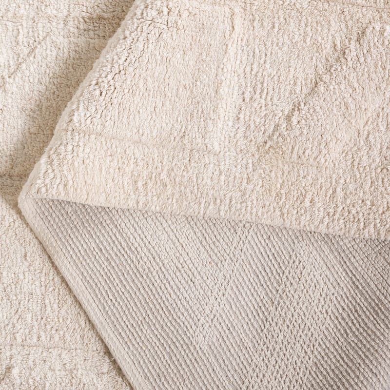 SAFAVIEH Handmade Easy Lutske Care Machine Washable Rug
