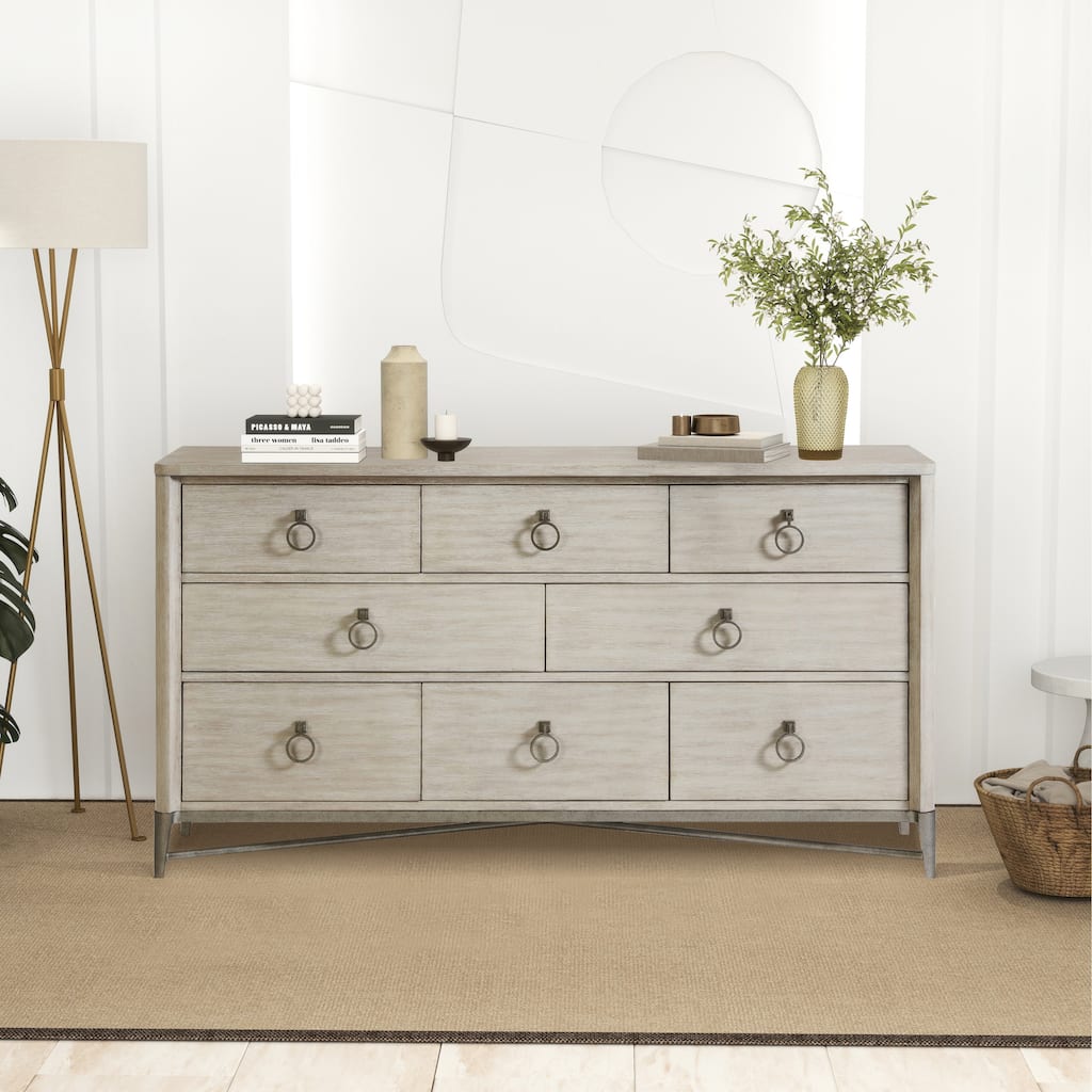 Roundhill Furniture Mantalia Solid Wood 8-Drawer Dresser with Metal Frame, Champagne